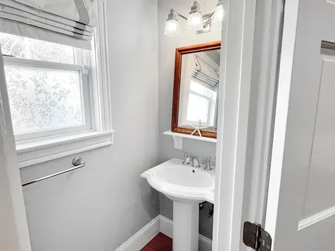 83 Dolan Avenue Vineyard Haven MA 02568