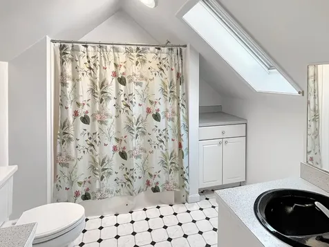 83 Dolan Avenue Vineyard Haven MA 02568