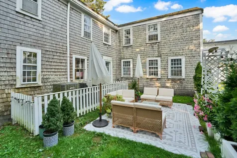 37 Main Street Edgartown MA 02539