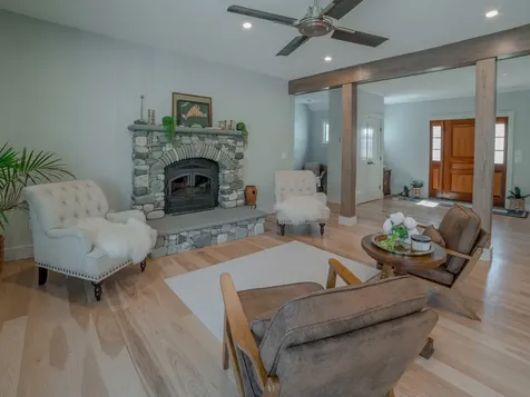 63 Bayes Hill Road Oak Bluffs MA 02557