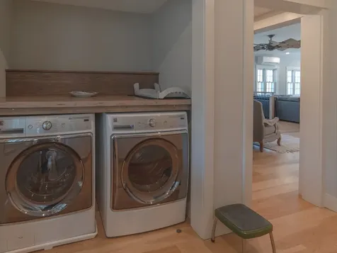 63 Bayes Hill Road Oak Bluffs MA 02557