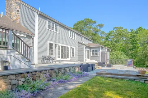 63 Bayes Hill Road Oak Bluffs MA 02557
