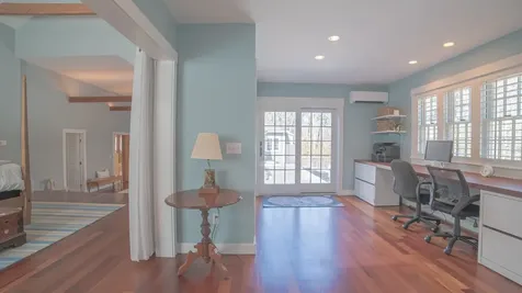 63 Bayes Hill Road Oak Bluffs MA 02557