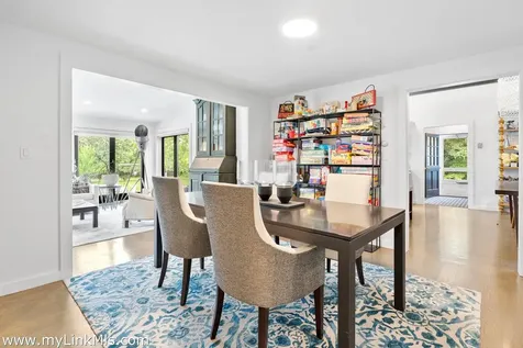 49 Oak Lane West Tisbury MA 02575