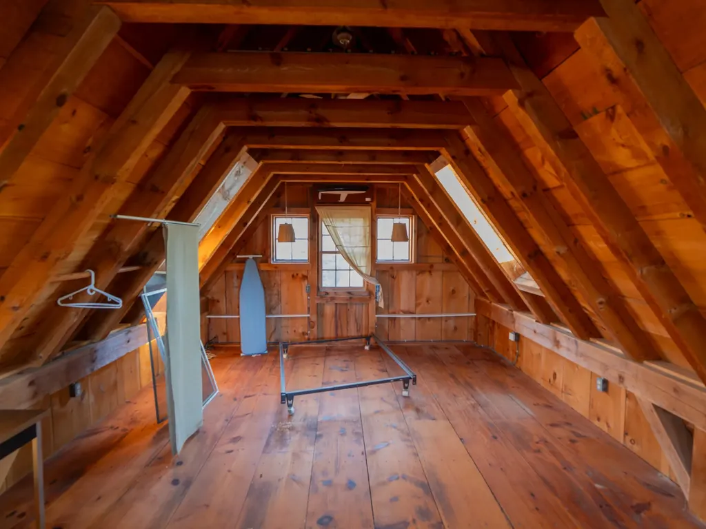 119 Alpine Avenue Oak Bluffs MA 02557