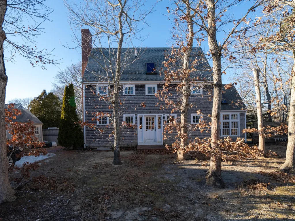 119 Alpine Avenue Oak Bluffs MA 02557