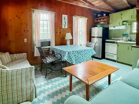 6 Brewster Avenue Oak Bluffs MA 02557