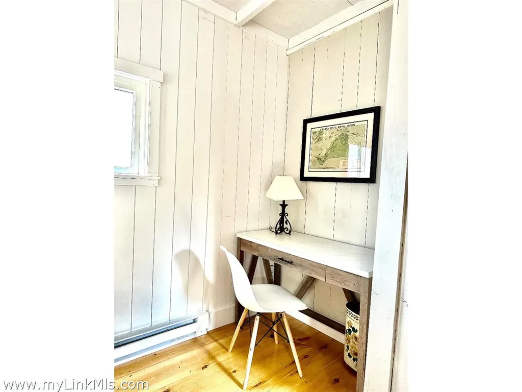 1 Cottage Park Oak Bluffs MA 02557