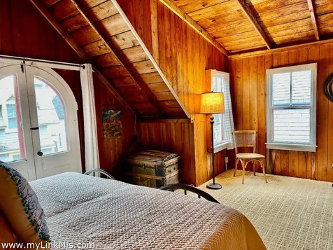 1 Cottage Park Oak Bluffs MA 02557