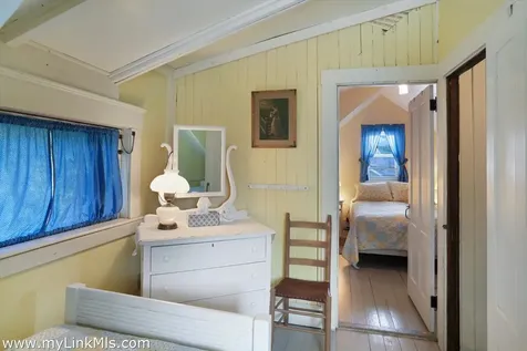 50 Canonicus Avenue Oak Bluffs MA 02557