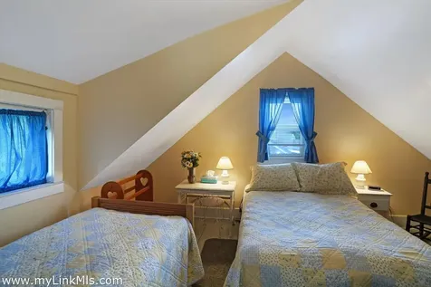 50 Canonicus Avenue Oak Bluffs MA 02557