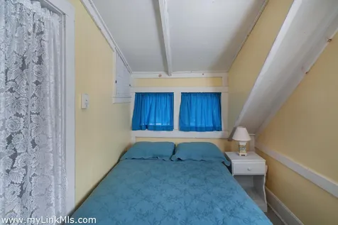 50 Canonicus Avenue Oak Bluffs MA 02557