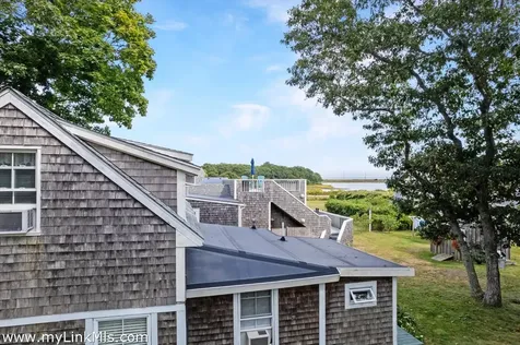 50 Canonicus Avenue Oak Bluffs MA 02557