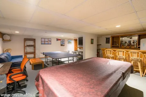 2 Farm Path Oak Bluffs MA 02557