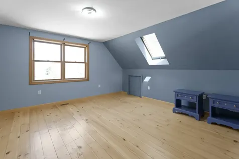 249 County Road Oak Bluffs MA 02557