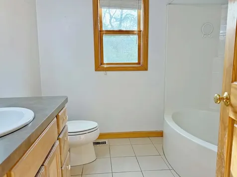 249 County Road Oak Bluffs MA 02557