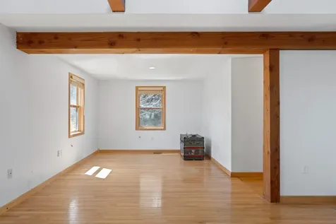 249 County Road Oak Bluffs MA 02557