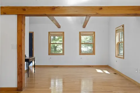 249 County Road Oak Bluffs MA 02557