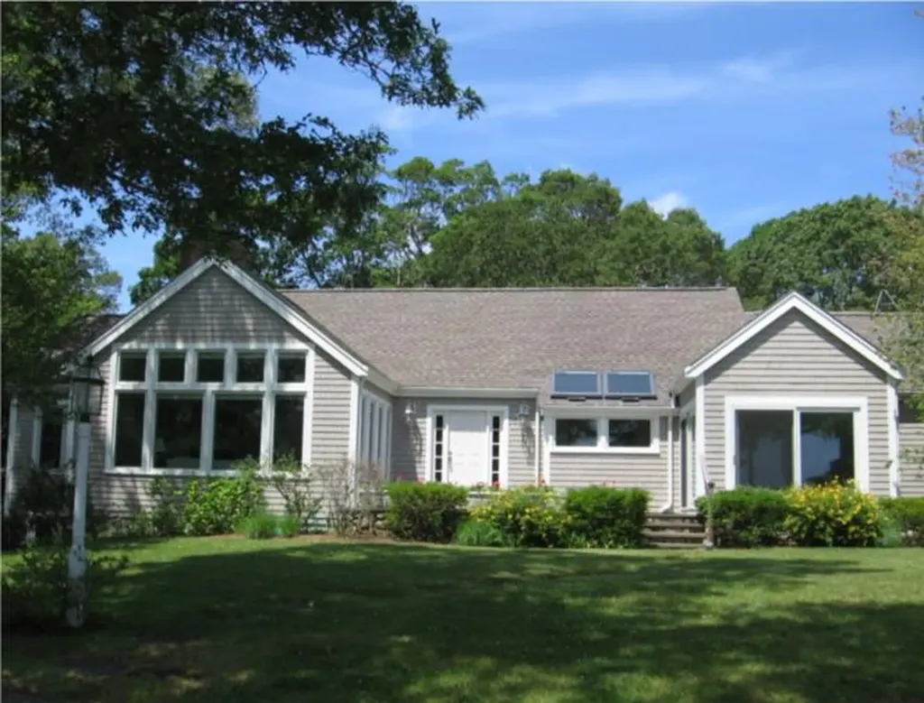 32 Harbor View Lane Vineyard Haven MA 02568