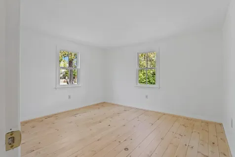 130 Wing Road Oak Bluffs MA 02557