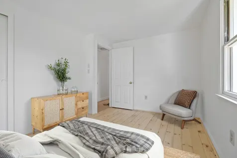 130 Wing Road Oak Bluffs MA 02557