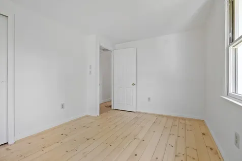 130 Wing Road Oak Bluffs MA 02557