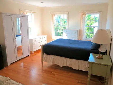 211 Upper Main Street & 26 Curtis Lane Edgartown MA 02539