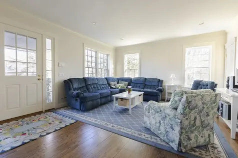 211 Upper Main Street & 26 Curtis Lane Edgartown MA 02539