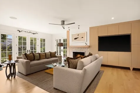 10 Tilton Way Edgartown MA 02539