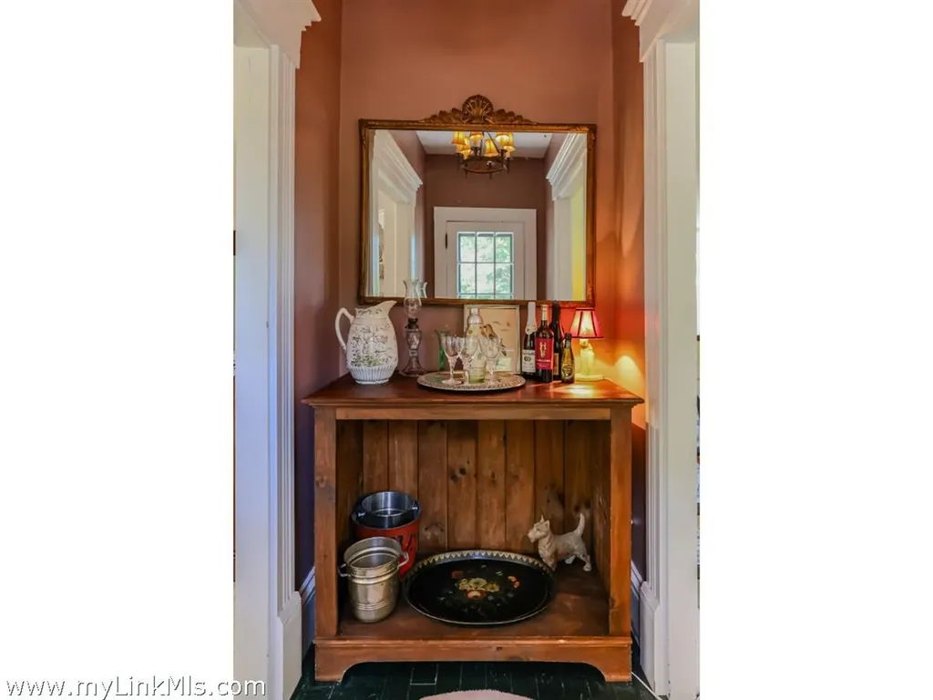 70 Spring Street And William St. Lot Vineyard Haven MA 02568