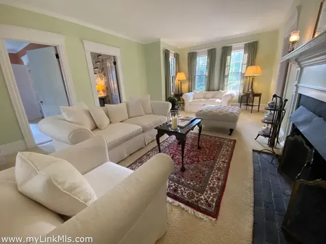 70 Spring Street And William St. Lot Vineyard Haven MA 02568