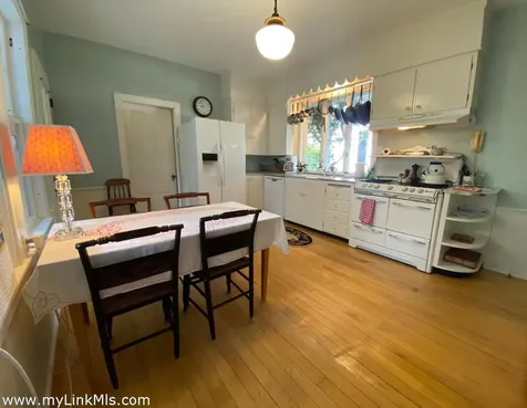 70 Spring Street And William St. Lot Vineyard Haven MA 02568