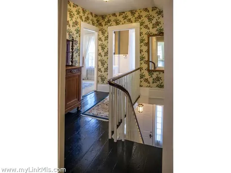 70 Spring Street And William St. Lot Vineyard Haven MA 02568