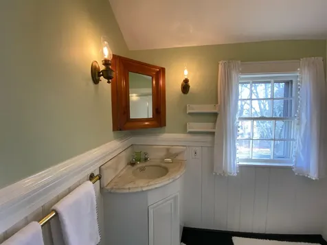 70 Spring Street And William Street Lot Vineyard Haven MA 02568