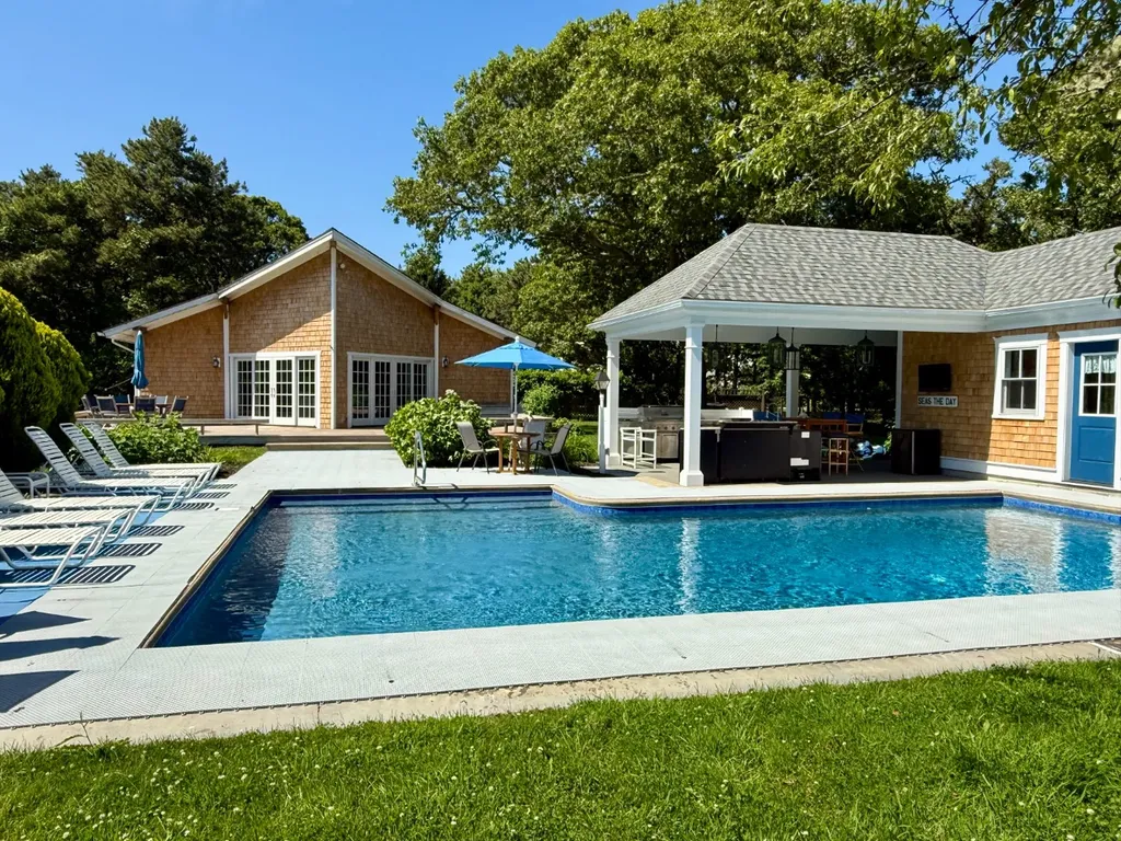 4 Down Harbor Road Edgartown MA 02539