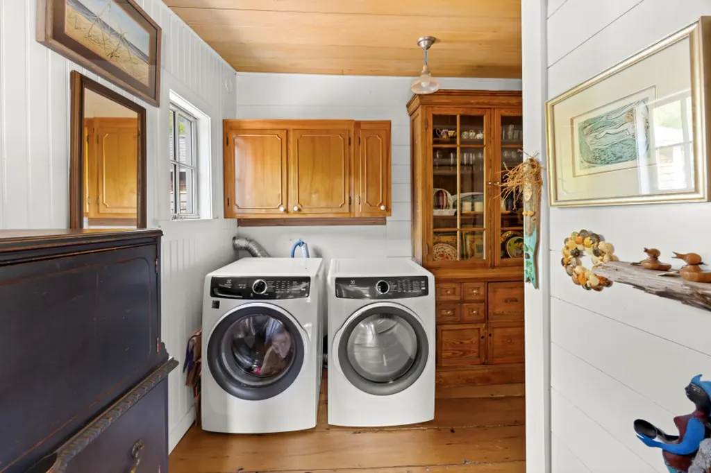 29 Jernegan Avenue Edgartown MA 02539