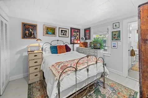 29 Jernegan Avenue Edgartown MA 02539