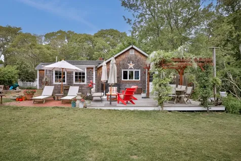 29 Jernegan Avenue Edgartown MA 02539