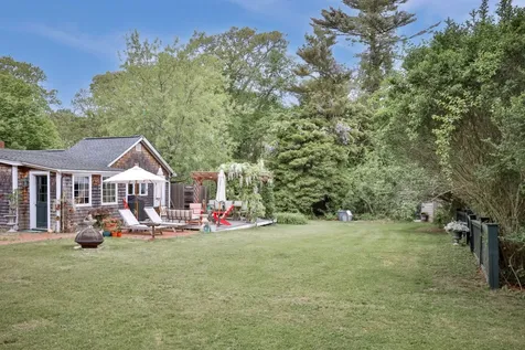 29 Jernegan Avenue Edgartown MA 02539