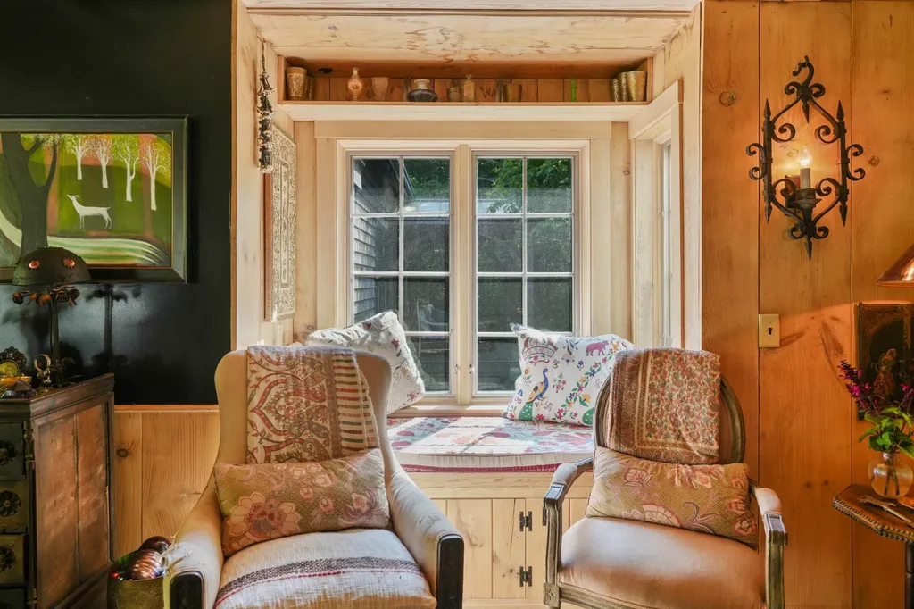 157 Ben Chase Road West Tisbury MA 02575