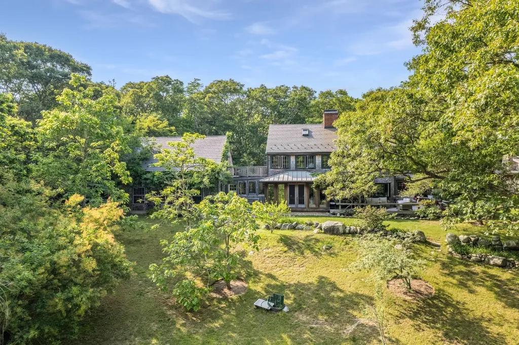 157 Ben Chase Road West Tisbury MA 02575