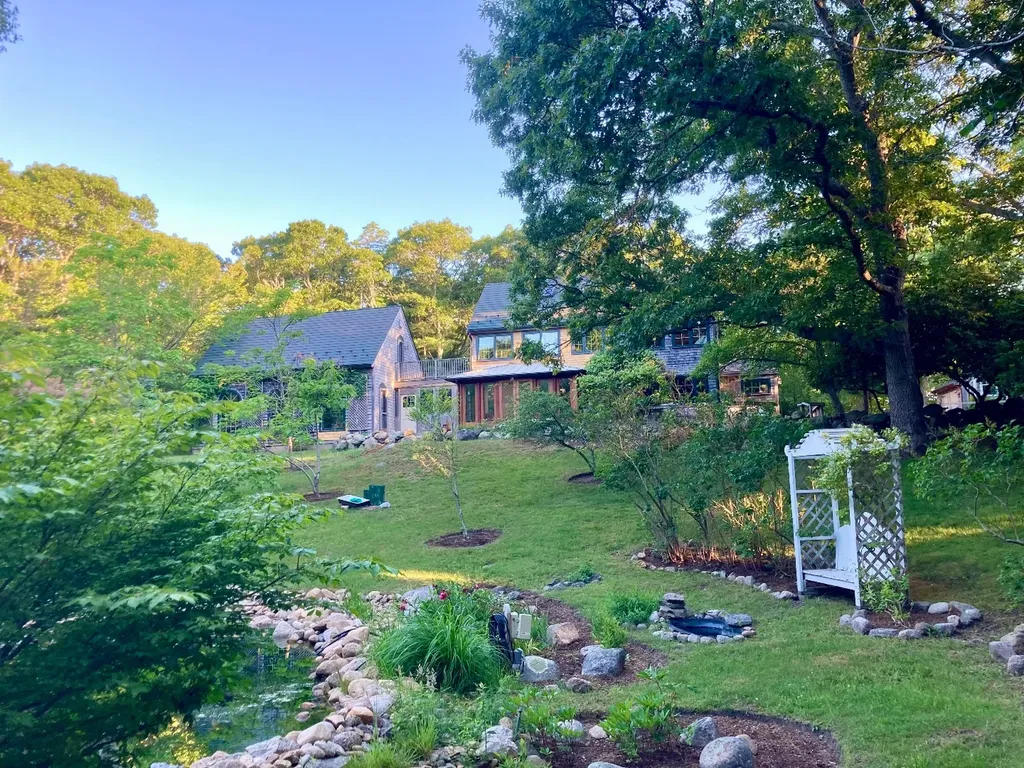 157 Ben Chase Road West Tisbury MA 02575