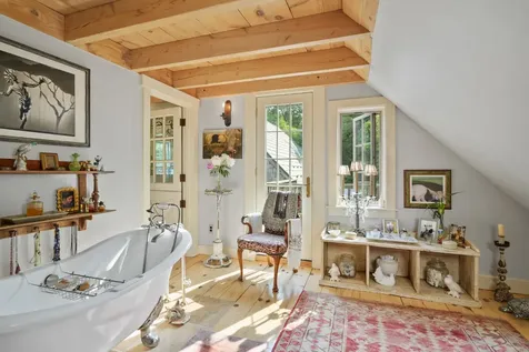 157 Ben Chase Road West Tisbury MA 02575