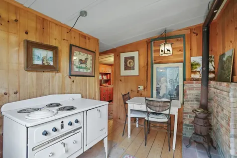 157 Ben Chase Road West Tisbury MA 02575