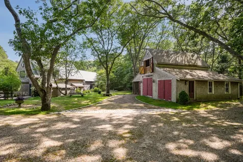 157 Ben Chase Road West Tisbury MA 02575