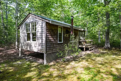 157 Ben Chase Road West Tisbury MA 02575
