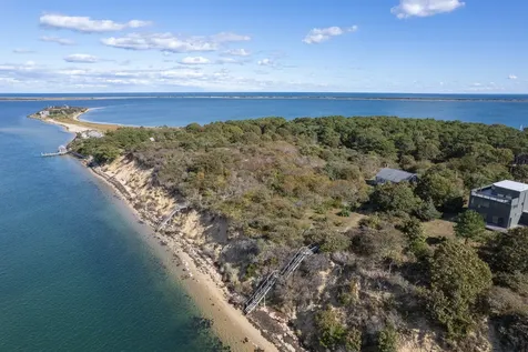 9 North Neck Road Edgartown MA 02539