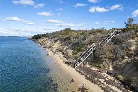 9 North Neck Road Edgartown MA 02539