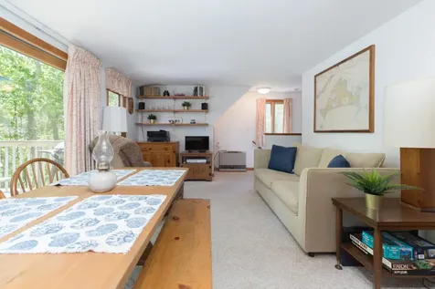 35 Seventh Street North Edgartown MA 02539