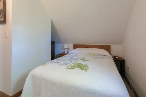 35 Seventh Street North Edgartown MA 02539